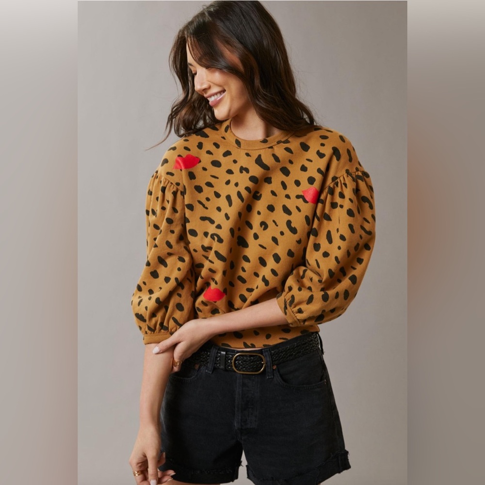 Clare V. Drop Shoulder Lips Sweatshirt